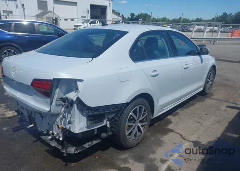 2017 Volkswagen Jetta 1.4T Se z USA, uszkodzony, nr VIN 3VWDB7AJ1HM280030